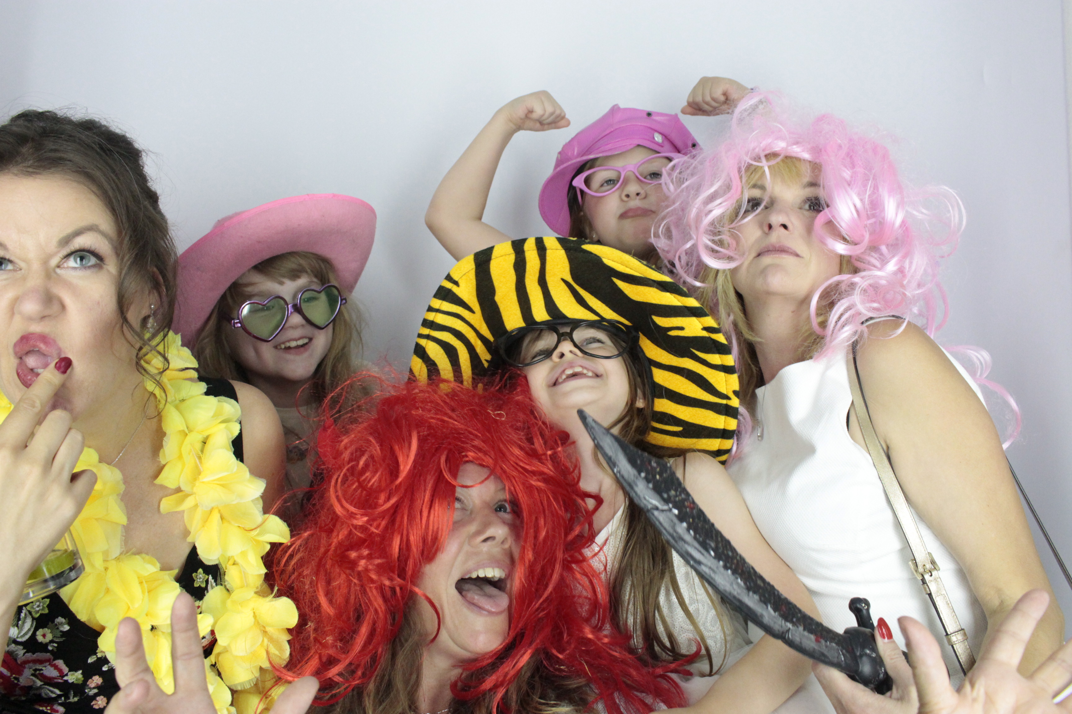 Nadine 40th Birthday  | View more photos from the event at gallery.myphotoboothexperience.co.uk/u/MyPhotoBoothExperienceLtd/Nadine-40th-Birthday